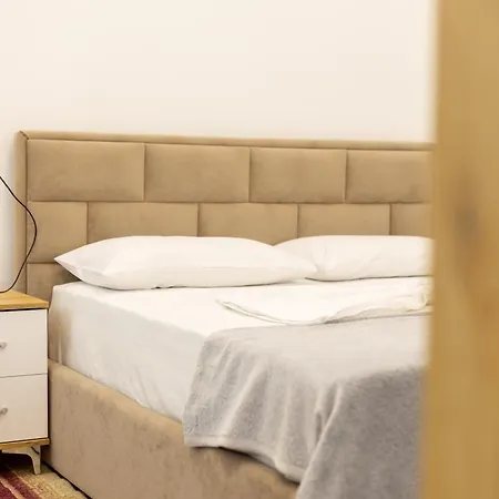 Free Parking Sudio *